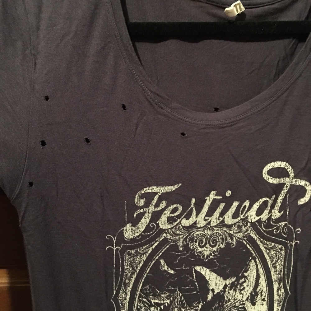 RARE HTF VTG Spell & the Gypsy Collective Festival Fox Distressed Tee, Size L - Picture 5 of 9